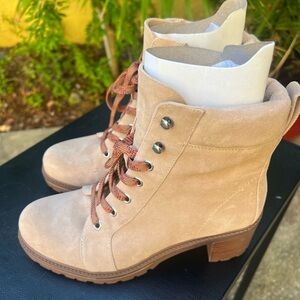 Vince Camuto NIB ankle boots